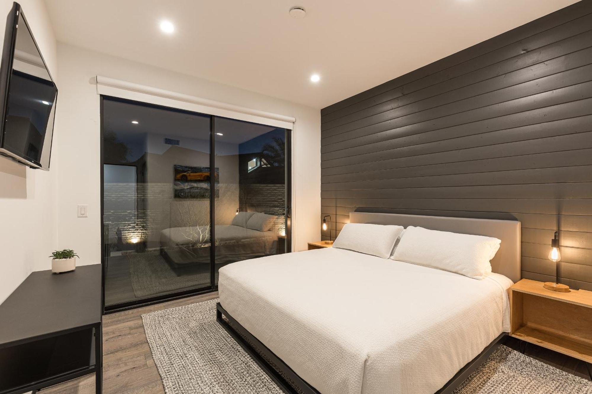 Luxury Micro-Resort, Theater, Sauna, Heated Pool Phoenix Exterior foto