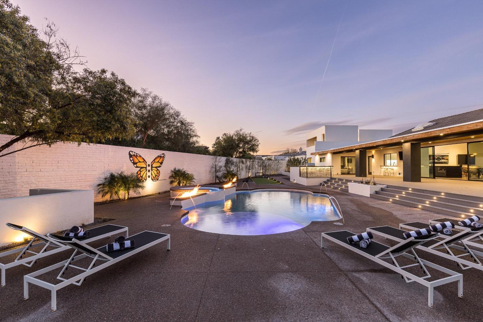 Luxury Micro-Resort, Theater, Sauna, Heated Pool Phoenix Exterior foto