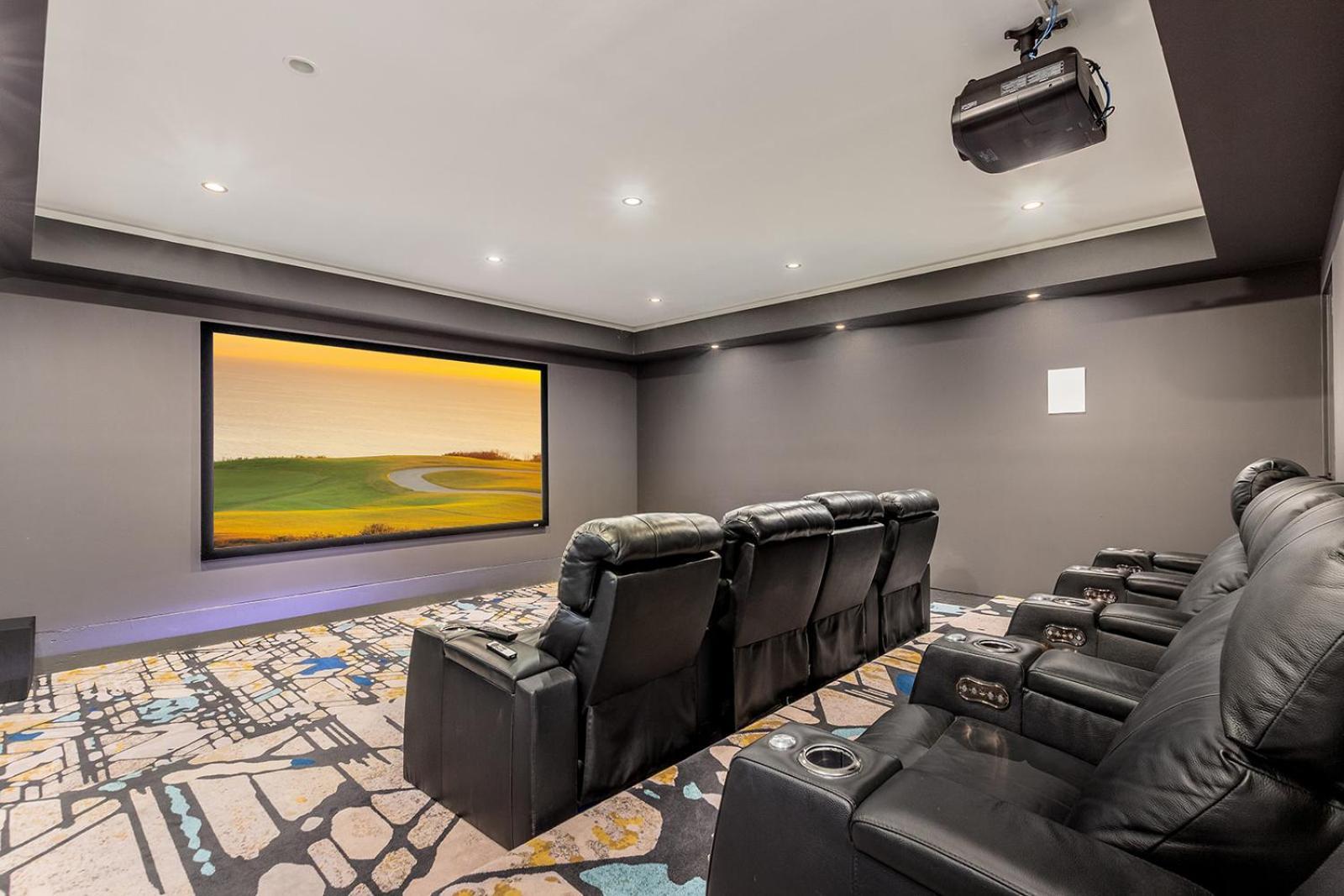 Luxury Micro-Resort, Theater, Sauna, Heated Pool Phoenix Exterior foto